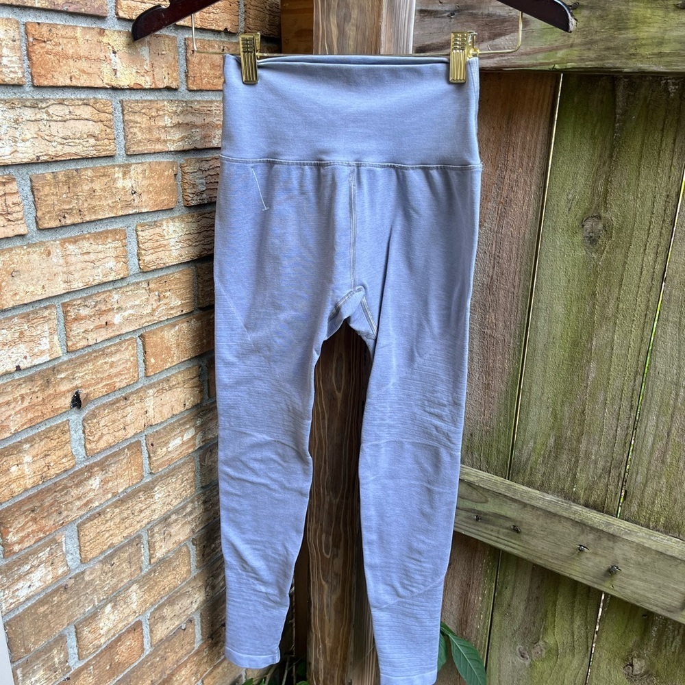 Alphalete Light Blue/Purple Seamless Leggings